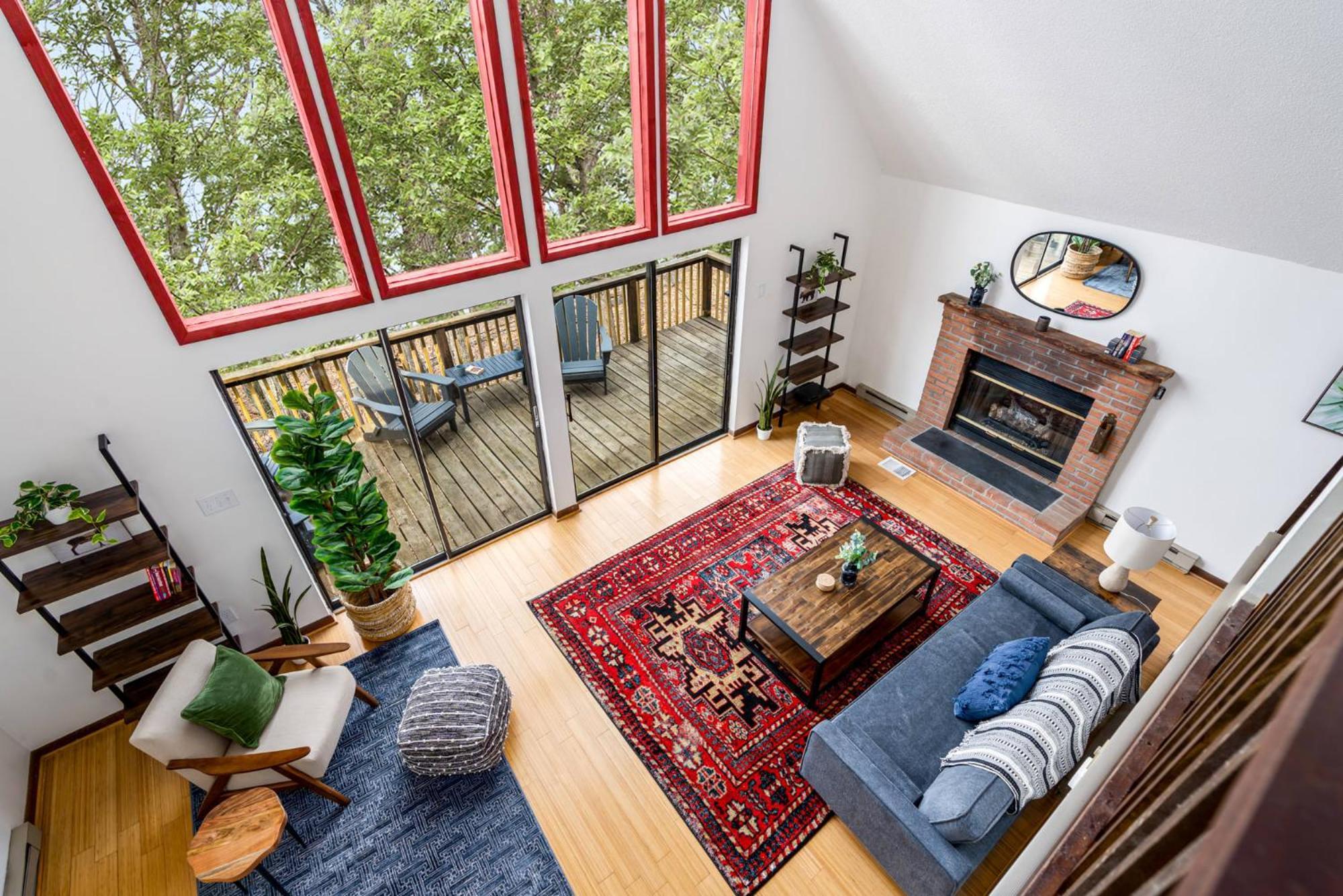 Modern Chalet W Hot Tub, Large Deck, Grill & Wifi Inwood Ngoại thất bức ảnh